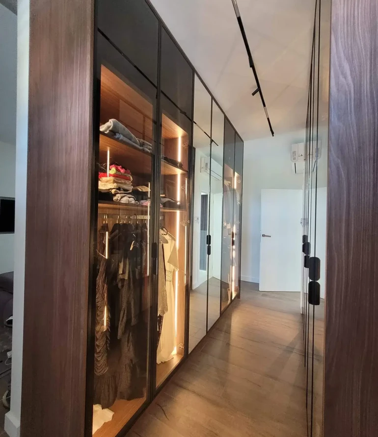 Walkin Closet Design by Mokxa Interior Designers Gurgaon Delhi NCR